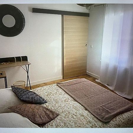 Maison Lumineuse, Proche Centre. Chateauroux Bagian luar foto
